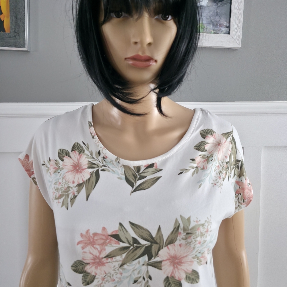 2/20$ Ardene Pastel Floral Top, Soft Girl / Coquette Aesthetic - size L - Picture 3 of 13